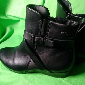 Ecco booties